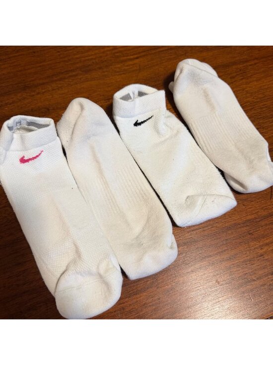 Nike Accessories - Nike No-Show Socks Lot 2 Pairs Womans White Pink & Black Swoosh Gray Line Worn